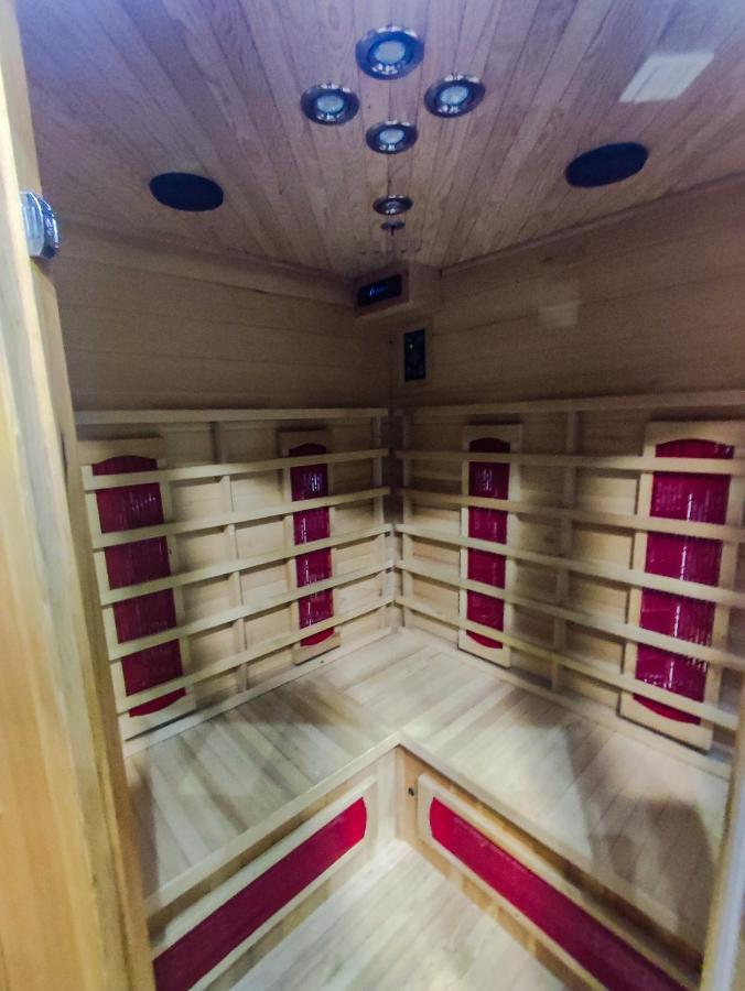 Apartman Magic Sauna,Jakuzzi,Kino Daire Livno Dış mekan fotoğraf